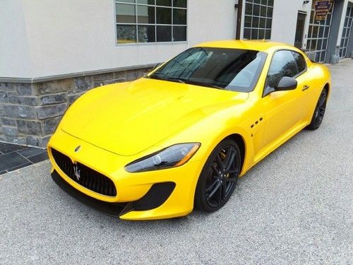 2012 maserati granturismo mc