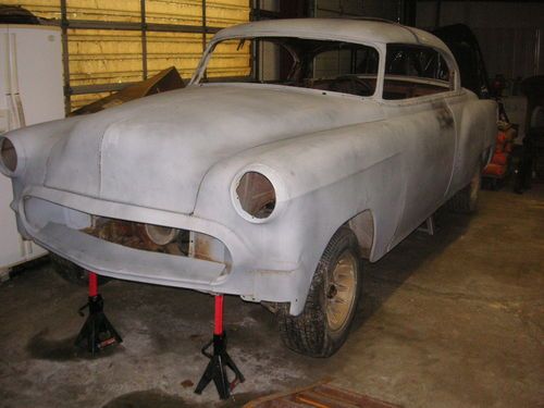 1953 chevy 2 door hardtop