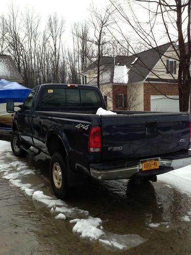 F350 v10 xl super duty 4x4 2 door 8' box air suspension in rear, 125thousand mi