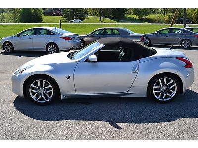 Black leather power well-equipped convertible silver