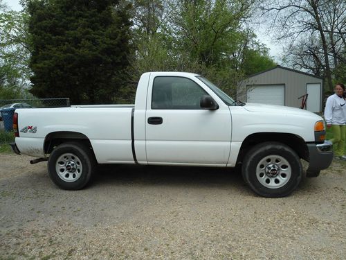 2007 gmc sierra 1500 wt standard cab pickup 2-door 5.3l