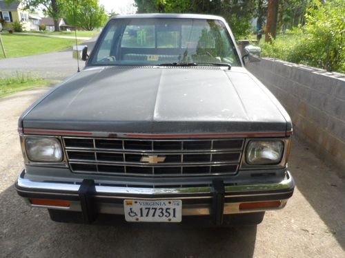 1987 chevrolet s10 base standard cab pickup 2-door 2.8l