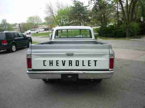 1969 Chevrolet C-10--Complete Restore--Runs & Drives Like New... Hard to find, US $14,999.00, image 4