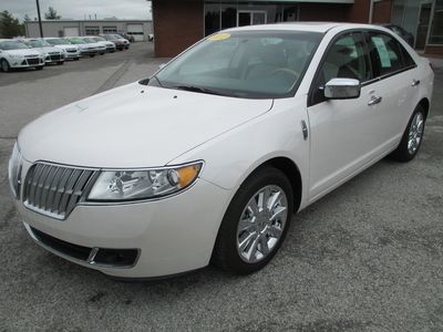 2011 lincoln mkz--navigation---moonroof---