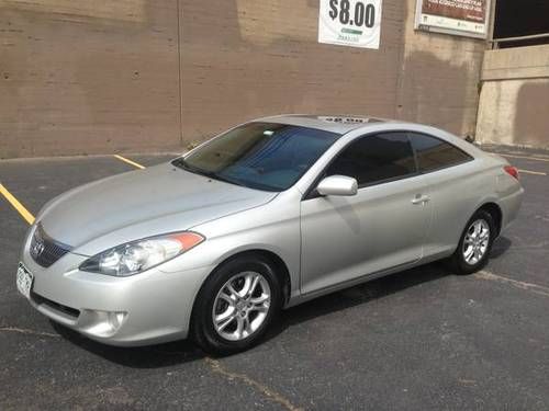 2004 silver toyota solara se with upgraded sound and moonroof!!!