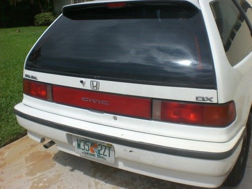 1991 Honda Civic DX Hatchback 3-Door 1.5L, image 4