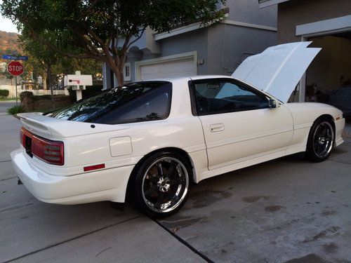 1989 toyota supra turbo hatchback 2-door 2.5l 1jzgte twin turbo