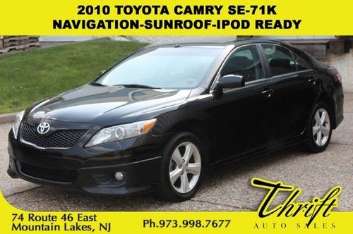 2010 toyota camry se-71k-navigation-sunroof-ipod ready