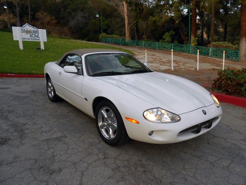 1998 jaguar xk8 base convertible 2-door 4.0l