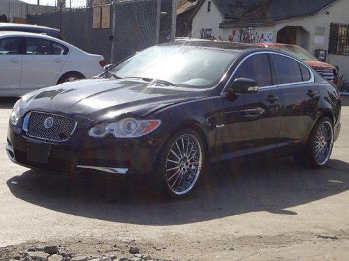 09 jaguar xf series supercharged damaged salvage only 30k miles runs! wont last!