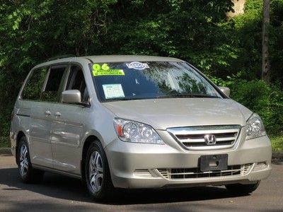 2006 honda odyssey! 1-owner! clean! powersliding doors! low reserve! must see!