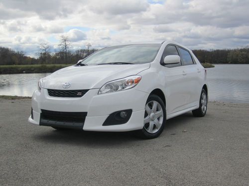 2009 toyota matrix s wagon 4-door 2.4l