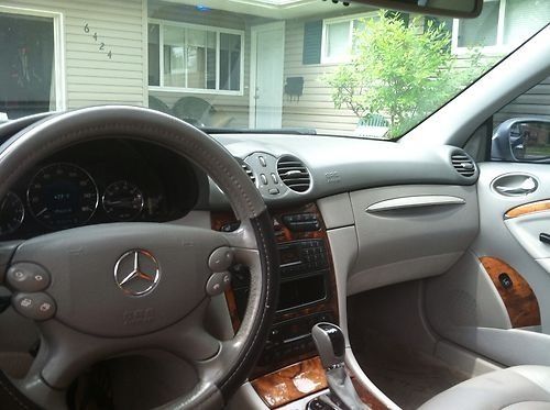 2003 Mercedes-Benz CLK500 Base Coupe 2-Door 5.0L, image 5