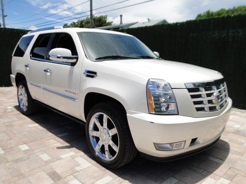 2008 cadillac escalade fl driven awd roof navi dvd 22" rims mint condition