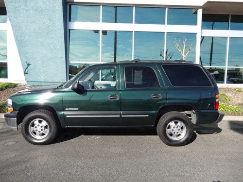 Very clean green 2001 chevrolet tahoe base sport utility 4-door 5.3l v8