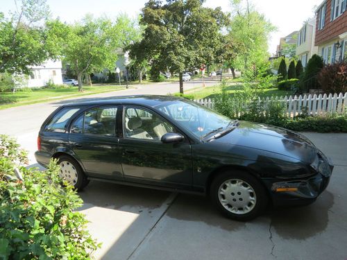 1996 green saturn station wagon