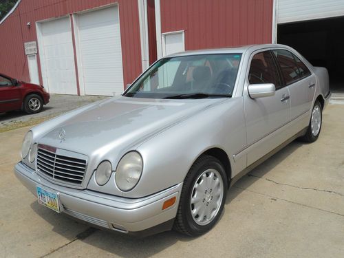 1999 mercedes e300 turbo diesel v6 four door sedan looks and runs excellent