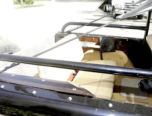 1973 FORD BRONCO.. RESTORED CLASSIC WITH UPGRADES. 302 AUTO AC !!!, image 5