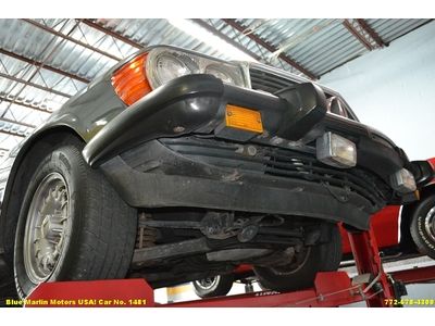 VERY CLEAN STRONG RUNNING Classic 1984 Mercedes 380SL 3.8L Convertible AM/FM/CD, image 33