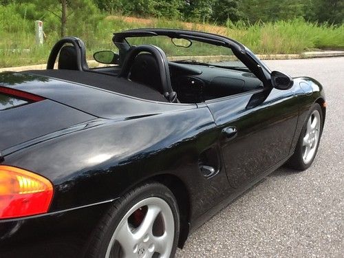 2001 porsche boxster roadster convertible 2-door 2.7l