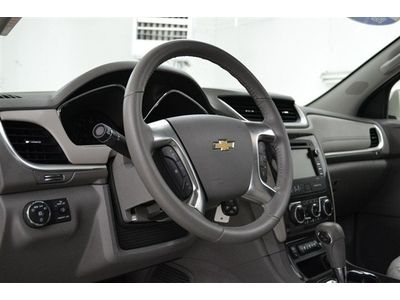 Leather Heated Seats Navigation Rear Entertainment Used Cars Greater Kansas City, image 19