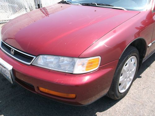 1997 Honda Accord, NO RESERVE, image 8