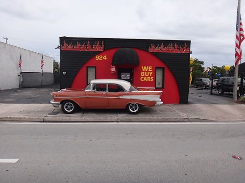 1957 CHEVROLET BEL AIR 4 DOOR HARD TOP CLEAN FL CAR MAKE OFFER SHOW CAR, image 12