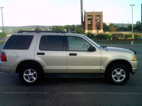 2005 ford explorer sport trac xlt sport utility 4-door 4.0l