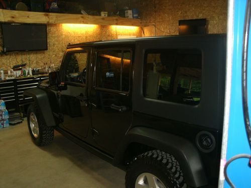 2010 jeep wrangler unlimited rubicon sport utility 4-door 3.8l