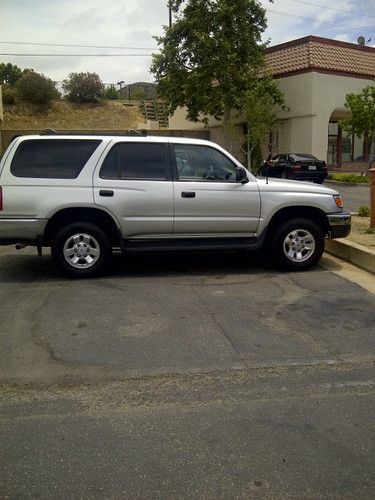 2000 toyota 4runner 2.7l 4cyl 4 door 2wd