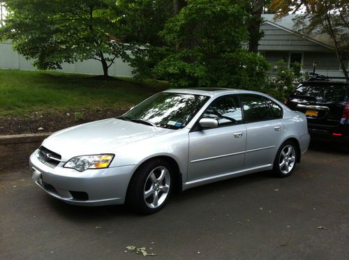 2006 subaru legacy- low mileage!!!!- 52k- good condition