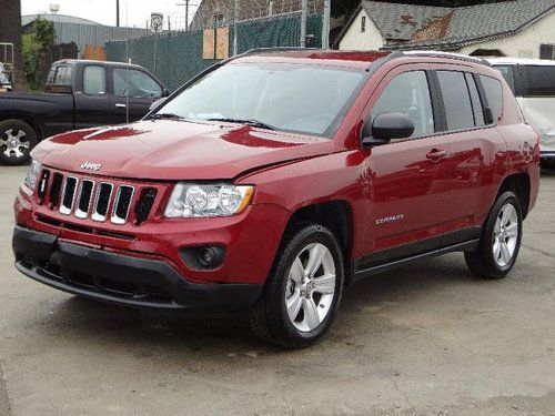 2012 jeep compass sport 4wd damaged salvage runs! economical only 26k miles l@@k