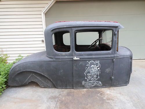 1930 ford model a - 5 window coupe (rat rod)