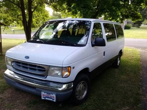 1997 ford club wagon 8 passenger van