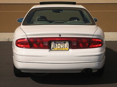 2003 BUICK REGAL LS NON SMOKER ONLY 48K MILES SUNROOF CLEAN MUST SELL NO RESERVE, image 4