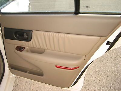 2003 BUICK REGAL LS NON SMOKER ONLY 48K MILES SUNROOF CLEAN MUST SELL NO RESERVE, image 15