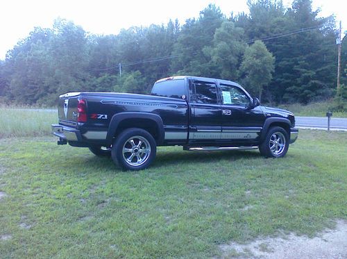 2005 Chevy Z-71 Extended Cab Pickup Truck - Orange County Choppers custom, image 2