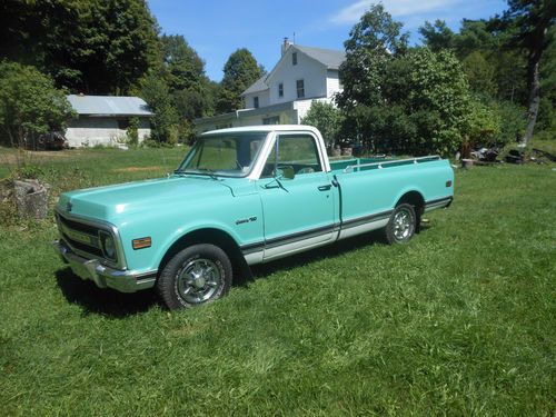 1969 chevy c-10 custom fleetside aqua and white nice!