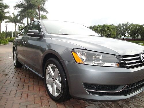2013 Volkswagen Passat SE, Leather, Heated, Sunroof, Lowest Price,  Financing..., US $19,950.00, image 6