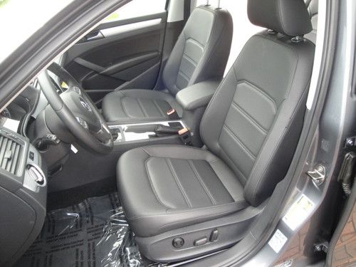 2013 Volkswagen Passat SE, Leather, Heated, Sunroof, Lowest Price,  Financing..., US $19,950.00, image 22