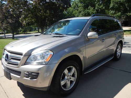 Super clean and luxurious 2008 mercedes benz gl450 4matic