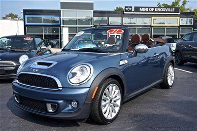 2011 mini cooper s convertible..chocolate leather, comfort access, heated seats