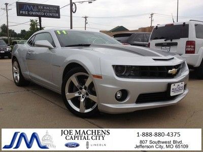 Ss manual coupe 6.2l cd 6 speakers 6-speaker audio system am/fm/cd-rom/mp3