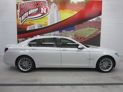 Great lease/buy! 13 bmw 750lxi 4x4 navigation backup camera executive financing