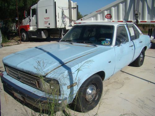 1975 chevrolet nova custom sedan 4-door 4.3l