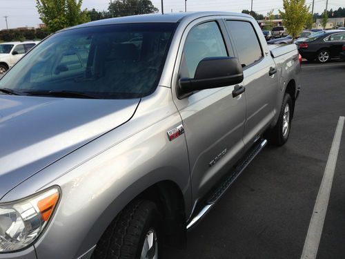 2007 toyota tundra sr5 extended crew cab pickup 4-door 5.7l