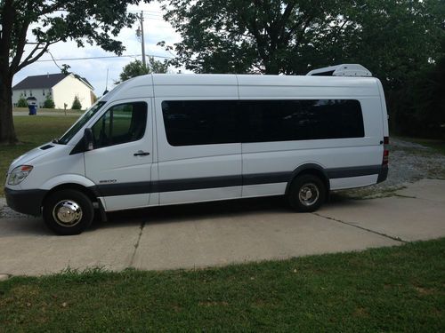 2007 dodge sprinter 3500 19 passenger bus 170" ext. rear air 118k miles