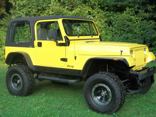 1995 jeep wrangler se sport utility 2-door 2.5l