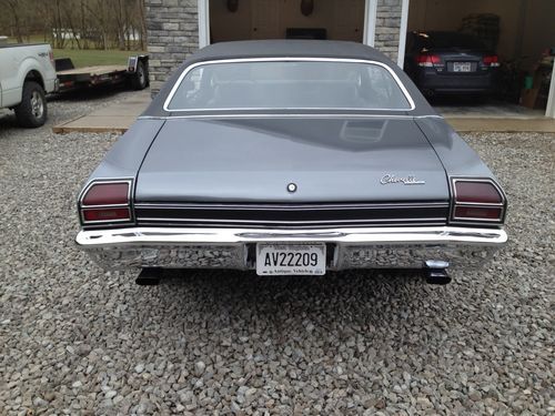1969 Chevrolet Chevelle Malibu Hardtop 2-Door, image 3