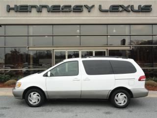 2002 toyota sienna  le 7 passenger power right side door